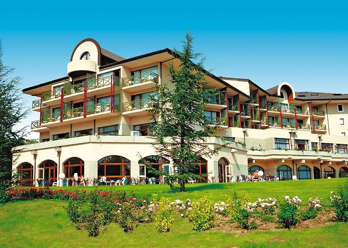 *** & Bleues Marlioz Hotel