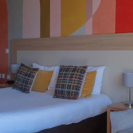 *** & Bleues Marlioz 3*