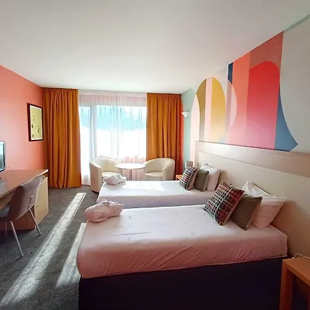 *** & Bleues Marlioz Hotel