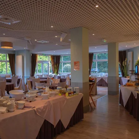 马尔利奥布洛斯别墅spa酒店