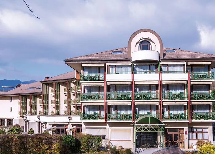 马尔利奥布洛斯别墅spa酒店