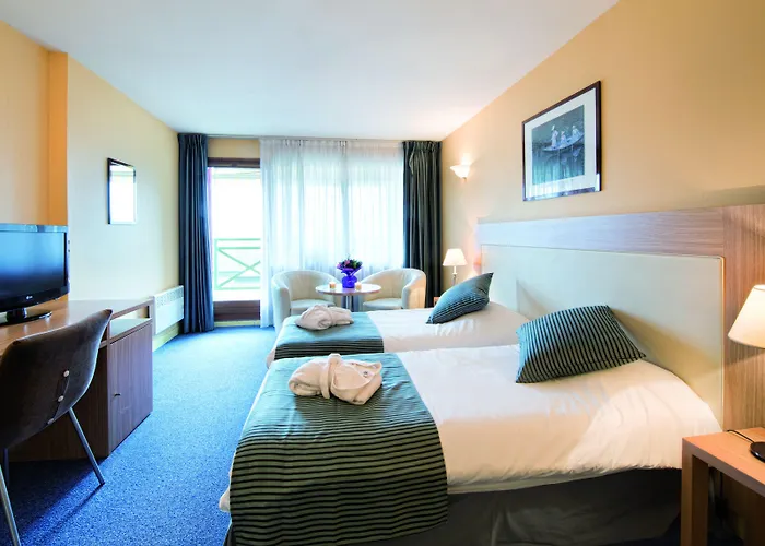 *** & Bleues Marlioz Hotel