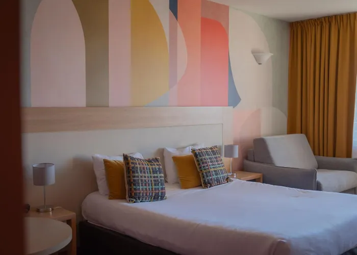 马尔利奥布洛斯别墅spa酒店 3* 艾克斯莱班