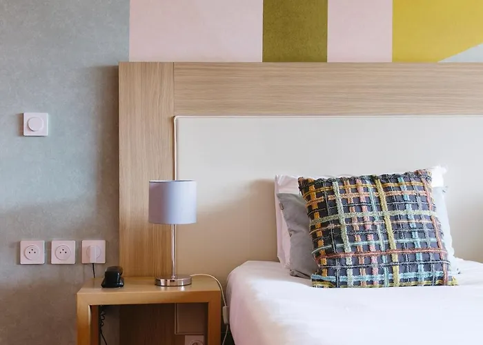 *** & Bleues Marlioz Hotel 3*